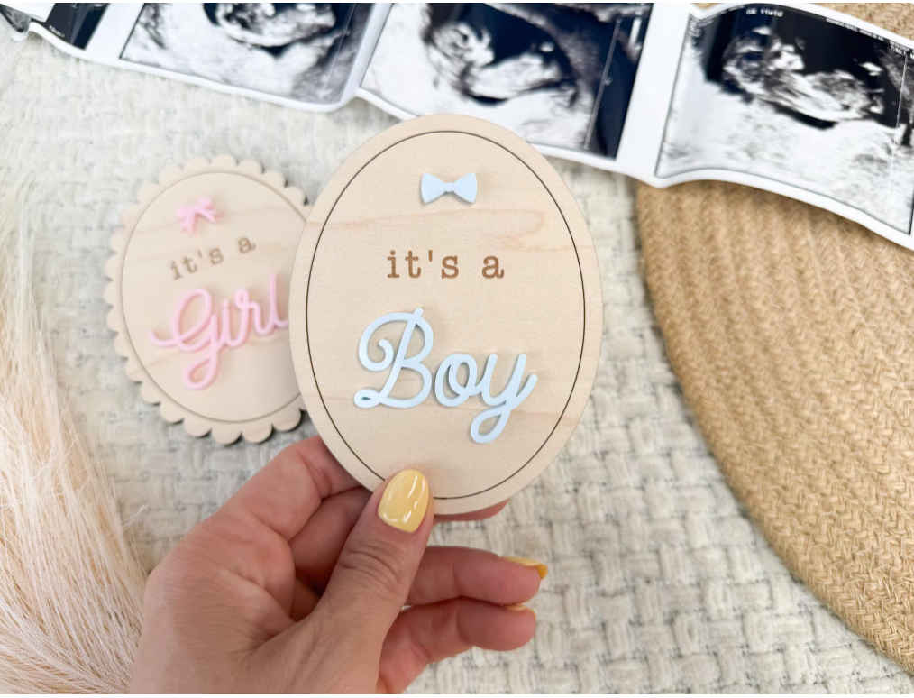 Gender Reveal & Hello World Signs