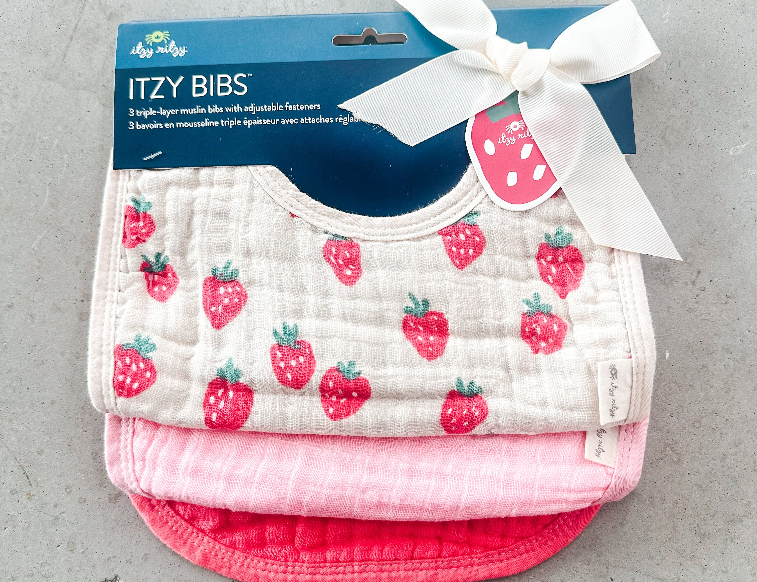 Muslin Bibs Itzy Ritzy