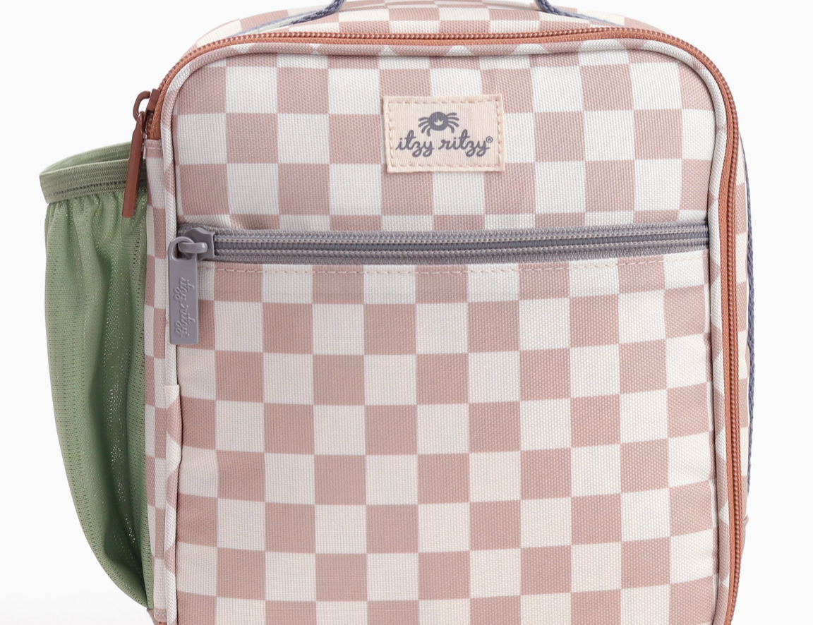 Itzy Lunch Box
